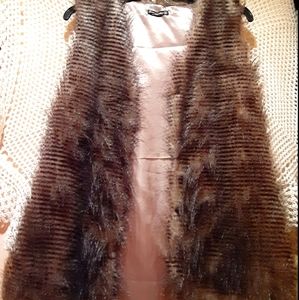 Amanda Blu Faux Fur Vest Medium